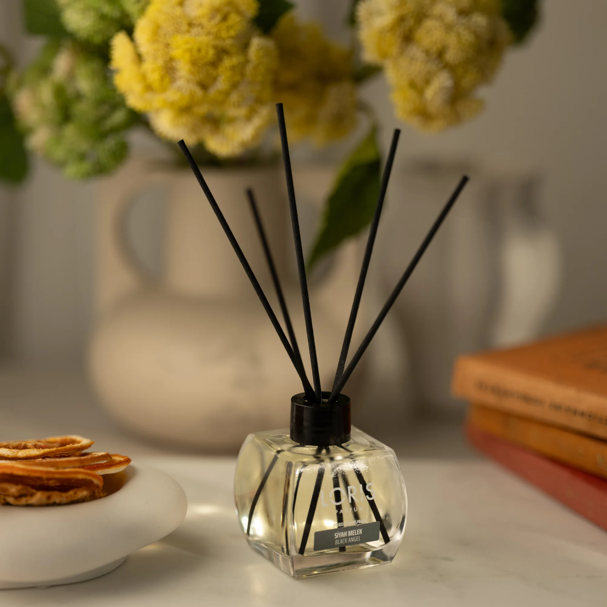 Reed Diffuser (Black Angel)